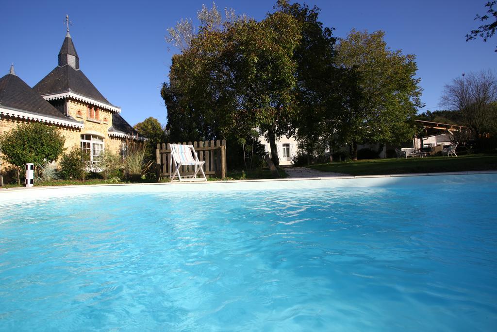 Maison D'Hotes Lassaubatju Hontanx Екстер'єр фото